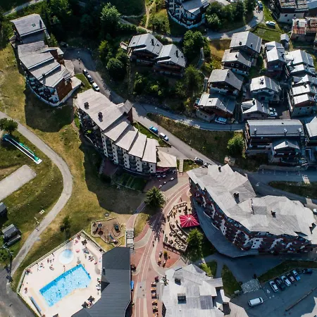 Apartmán 2 Pieces Confortables, Skis Aux Pieds, Animaux Admis - Fr-1-182a-24 Courchevel