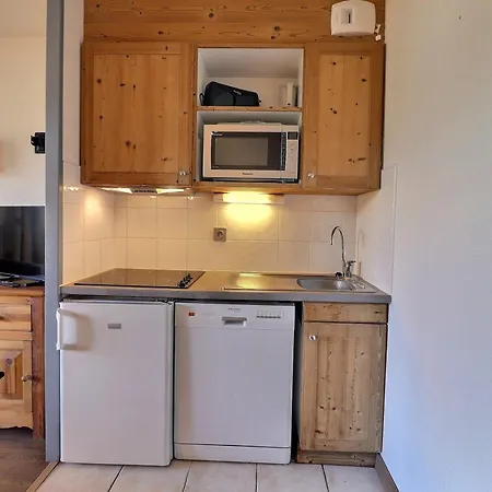 2 Pieces Confortables, Skis Aux Pieds, Animaux Admis - Fr-1-182a-24